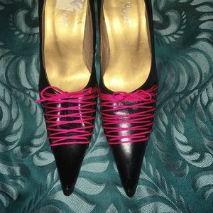 Miz Mooz black shoes- extra pointy toe 39/US 8